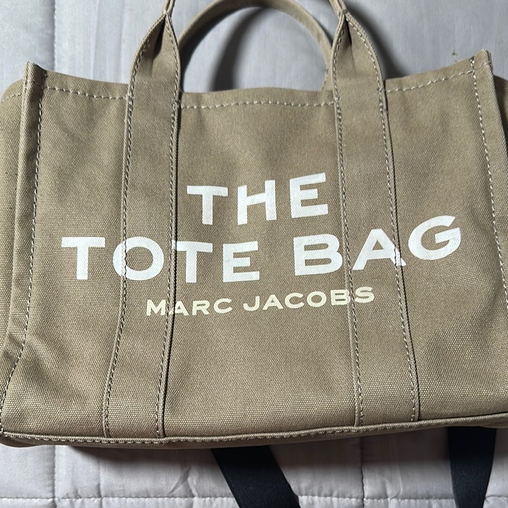 Marc Jacobs Tan Tote Bag
